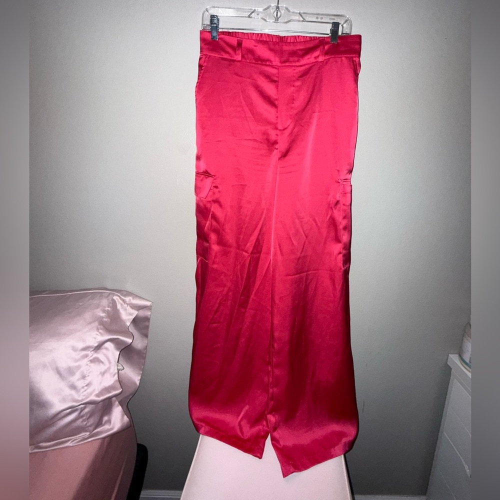 Satin silk pants 🩷